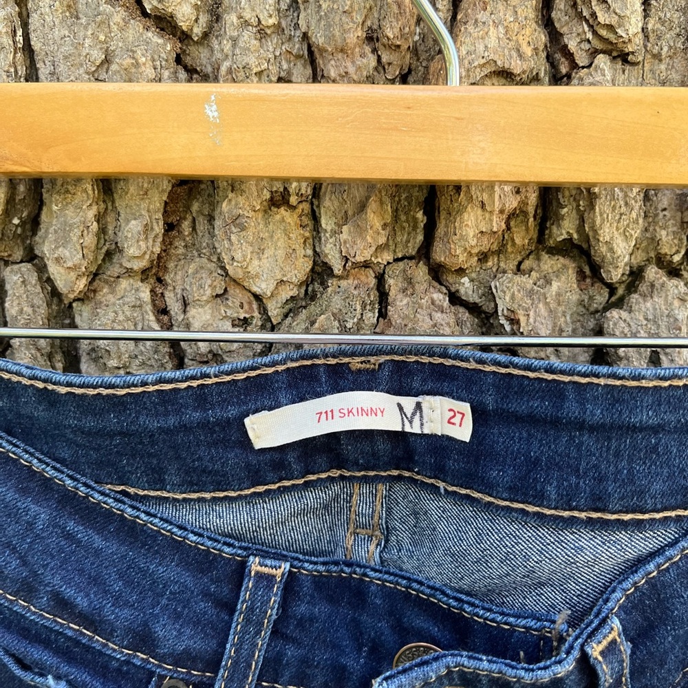 Levi 711 Skinny Jeans in size 27 - Picture 4 of 4